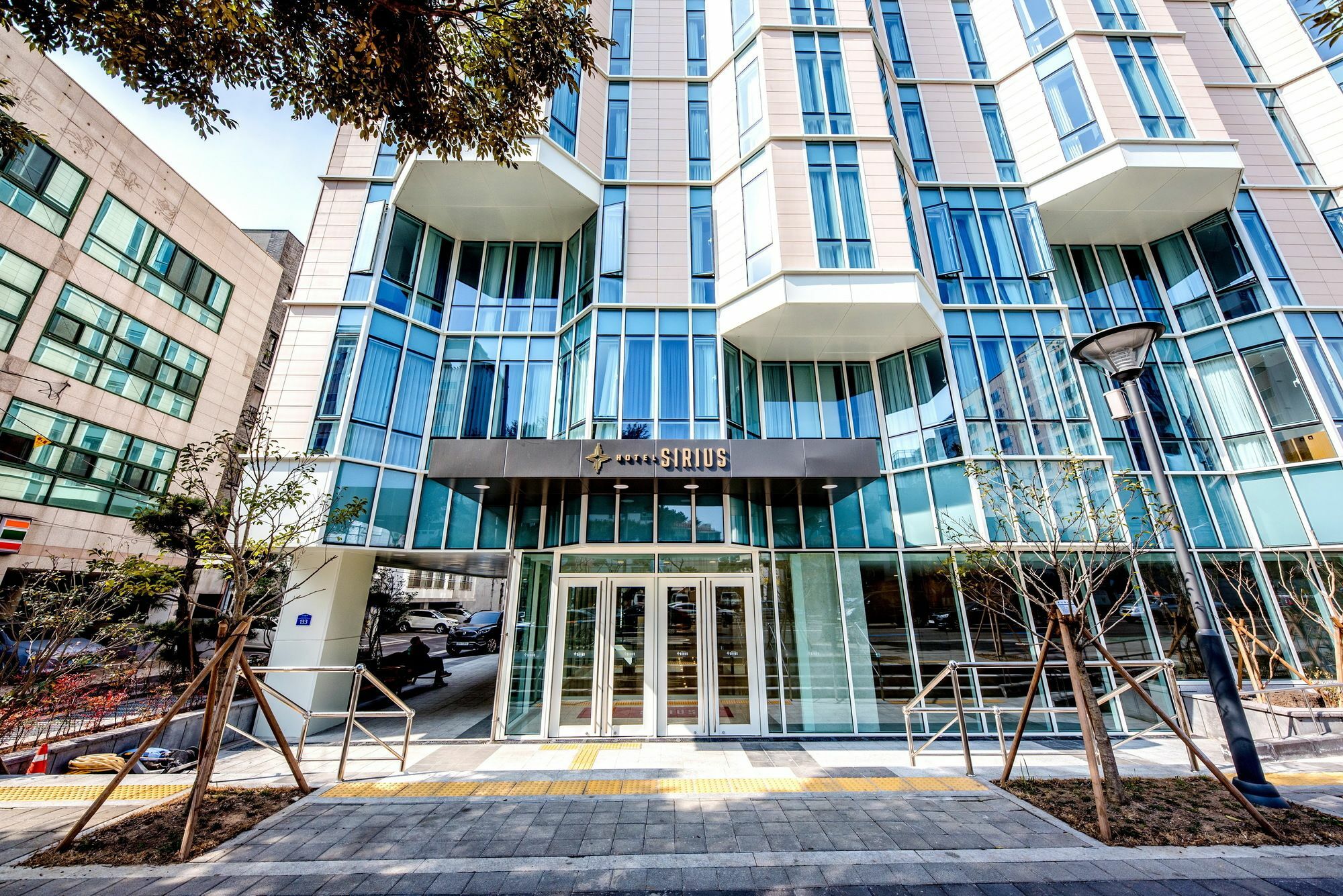 ג'גו Hotel Sirius מראה חיצוני תמונה